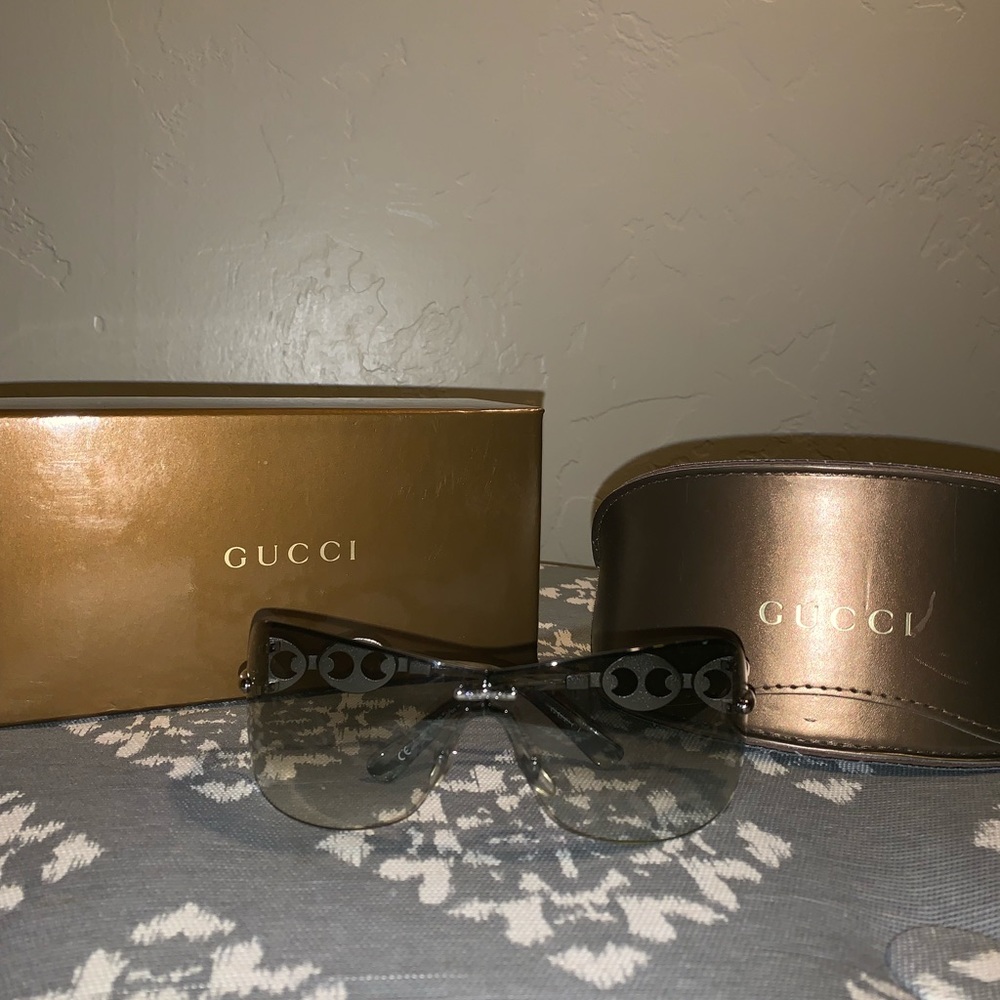 Gucci sunglasses